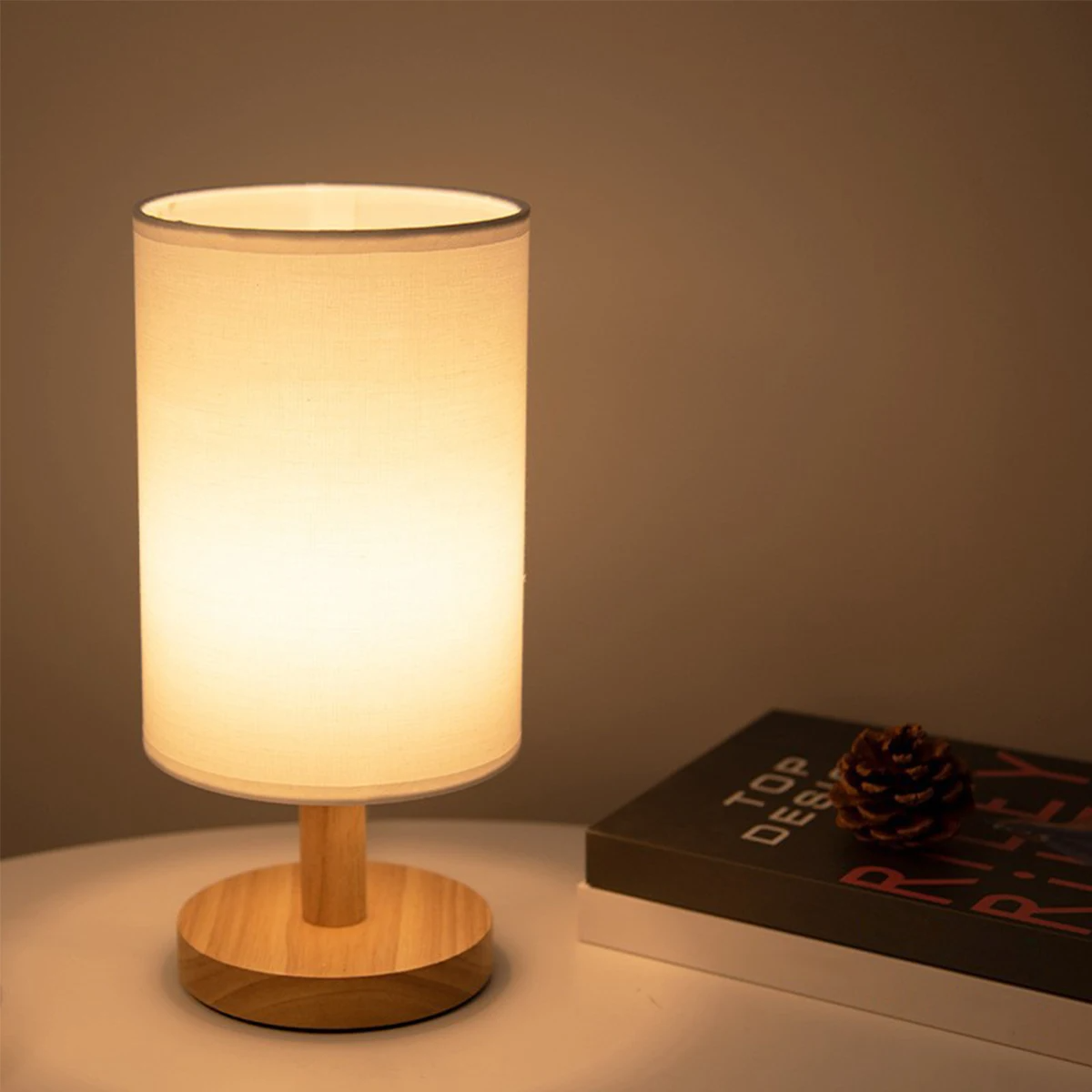 Dekoratif Ahşap LED Komodin Lambası – Yatak Odası Işığı